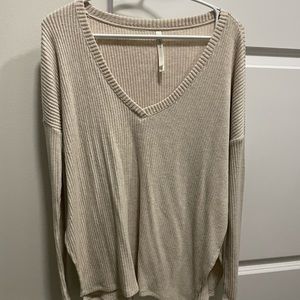 Babaton beige sweater with slit on each side